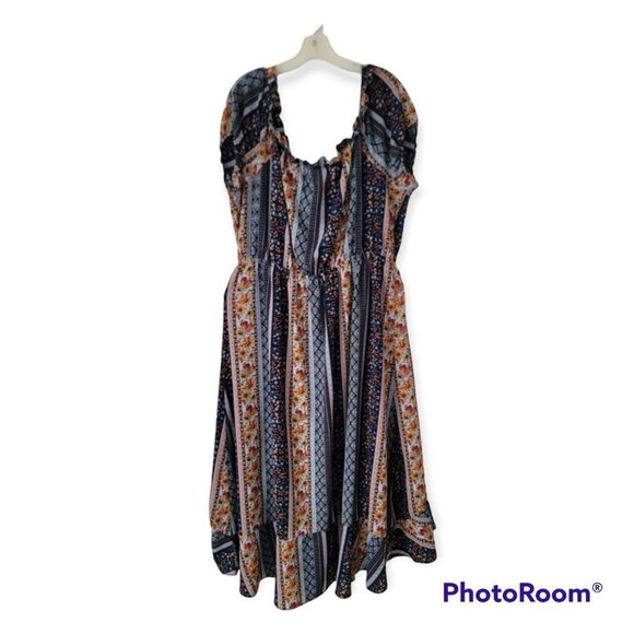 Rue 21 Plus Multicolor Print High Low Dress Size 4XL - Picture 2 of 5